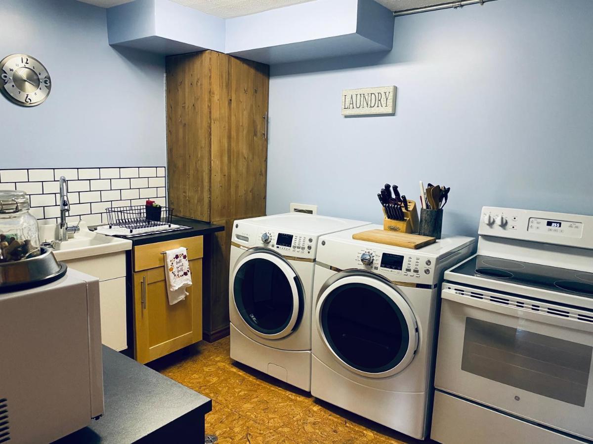 Journey'S End - 2 Bed 1 Bath Suite 골든 외부 사진